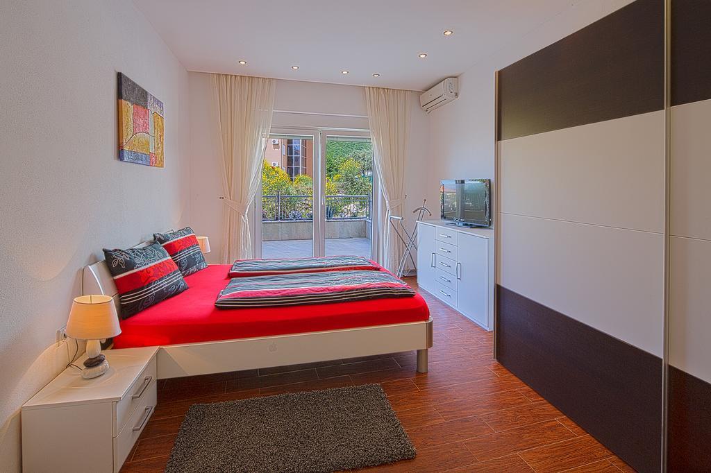 MonteLux Apartamentos Budva Habitación foto