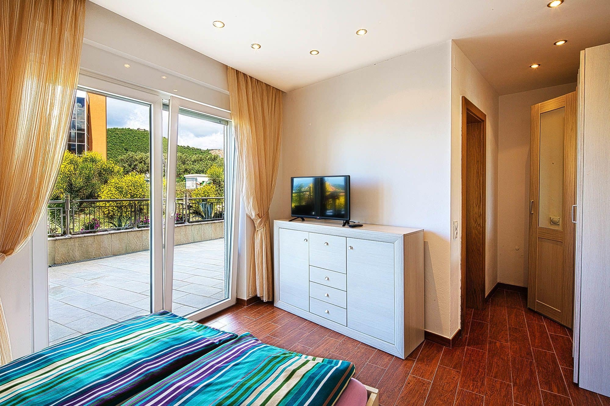 MonteLux Apartamentos Budva Exterior foto