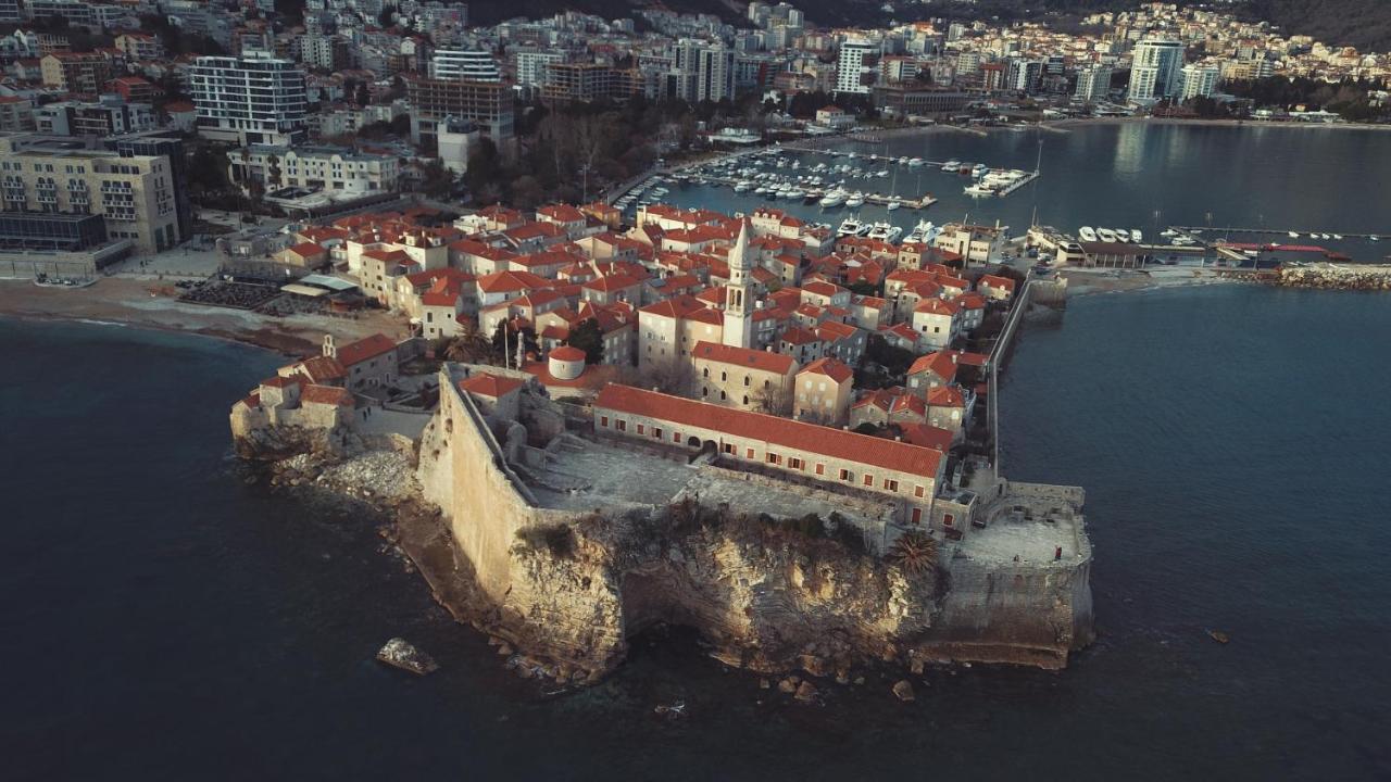 MonteLux Apartamentos Budva Exterior foto